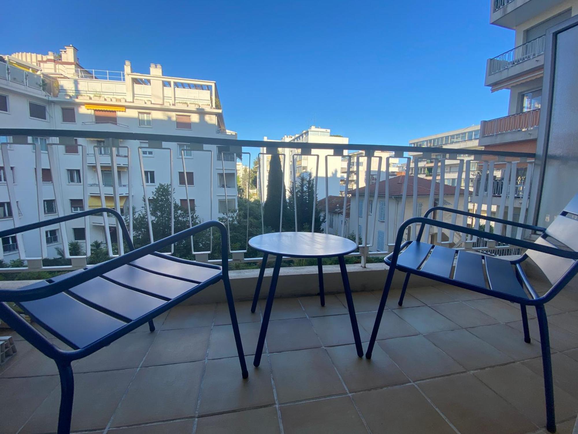 L'astrolabe - - Refurbished - Seaside Appartement Cannes